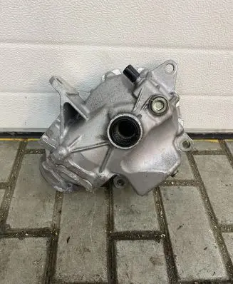 Mercedes-Benz GLC X253 C253 Front differential A2053350201 E1926