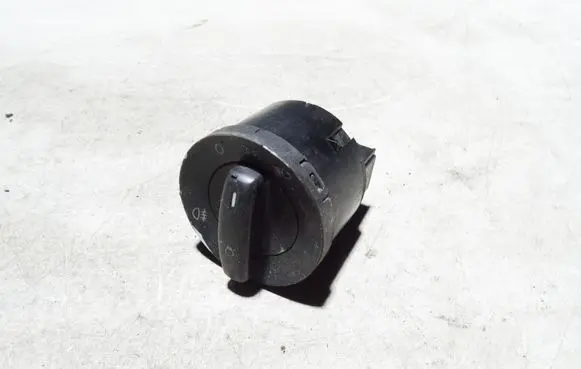 Volkswagen Touran I Light switch 1T0941431B