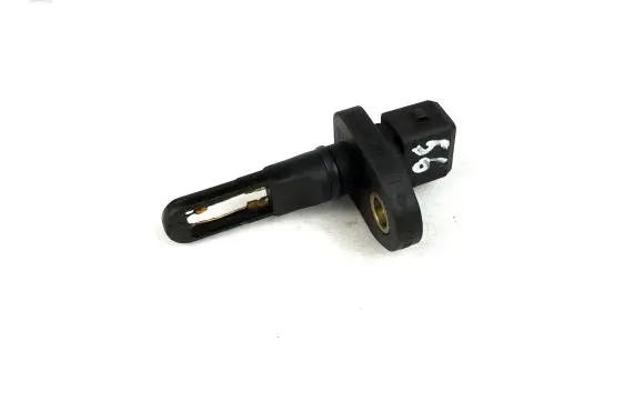 Volkswagen PASSAT B5 Intake air temperature sensor 058905379