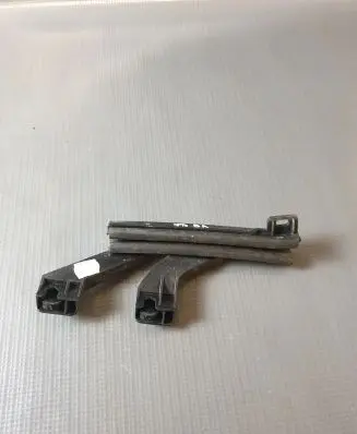 Peugeot Traveller Front door windshield rail 9812451080