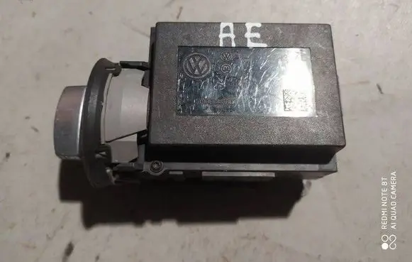 Volkswagen PASSAT B7 Ignition lock 3C0905843AE
