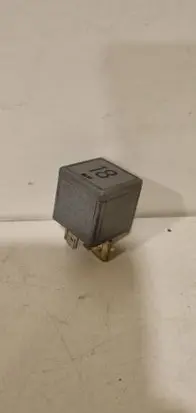 Volkswagen Transporter - Caravelle T4 Other relay 191937503 23134523228