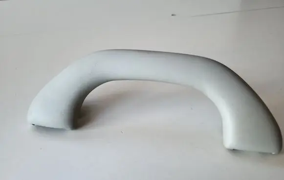 Volkswagen PASSAT B7 Front interior roof grab handle