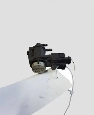 Seat Alhambra (Mk1) Turbo solenoid valve 1K0906283A
