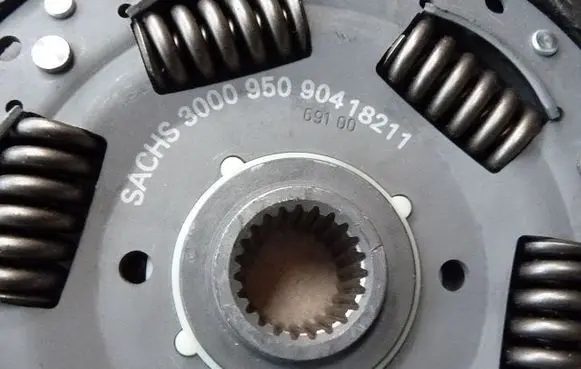 Audi A4 S4 B5 8D Clutch pressure plate 3000950904
