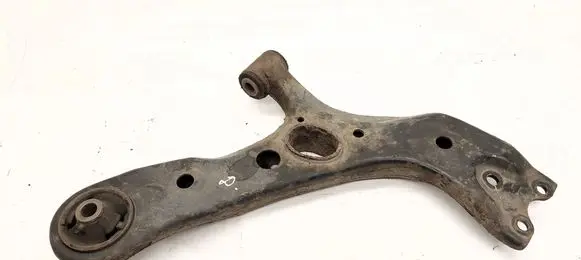 Toyota RAV 4 (XA40) Front lower control arm/wishbone 