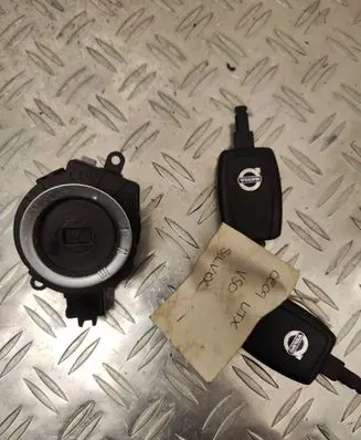 Volvo V50 Ignition lock 31252481