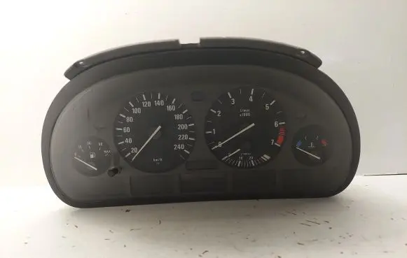 BMW 5 E39 Speedometer (instrument cluster) 62118372359 11000873