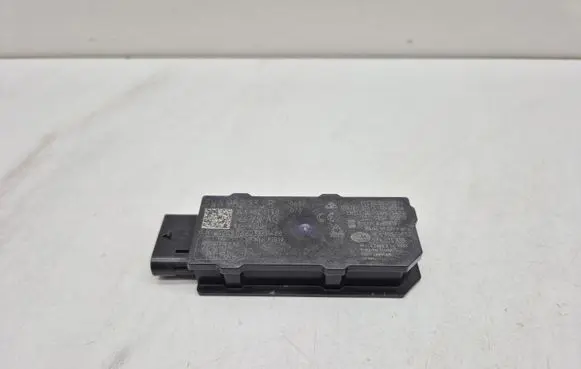 Volkswagen ID.3 Keyless system antenna 5WA962133B