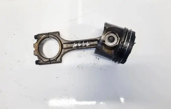 Volvo S60 Piston with connecting rod