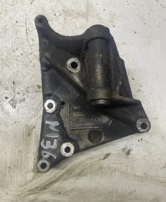 Generator/alternator bracket