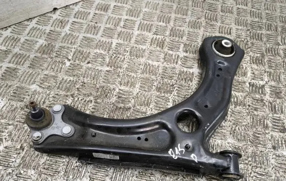 Audi A1 Front lower control arm/wishbone 2Q0407152D