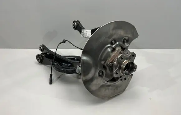 BMW 4 G22 G23 G24 G26 Rear wheel hub spindle/knuckle 6892520 14605610