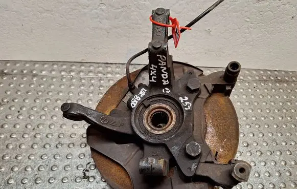 Fiat Panda II Front wheel hub spindle knuckle S25056850 51857225