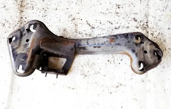 BMW X5 E53 Gearbox mounting bracket