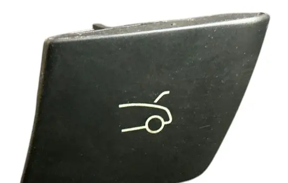 Citroen DS5 Tailgate interior release/open handle 96666530ZD