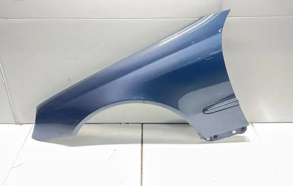 Mercedes-Benz CLK A209 C209 Fender