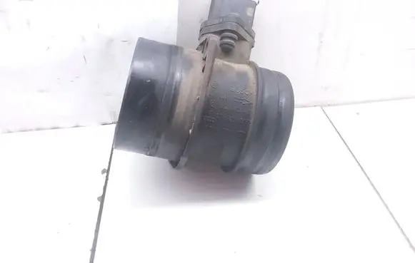 Audi A4 S4 B6 8E 8H Mass air flow meter 074906461B 0281002461
