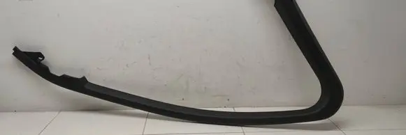Mercedes-Benz C W205 Front door glass trim molding A2057270171