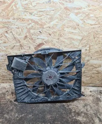 Mercedes-Benz E W211 Electric radiator cooling fan A2205000193 A2115002293 885000815