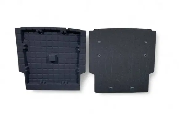 Trunk/boot floor carpet liner