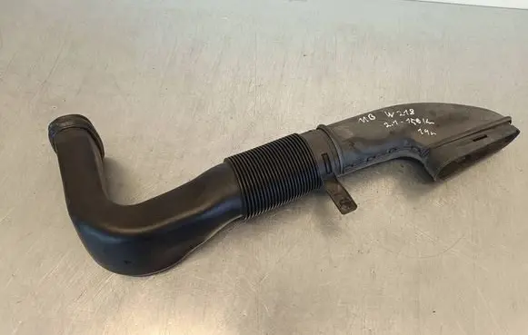 Mercedes-Benz CLS C218 X218 Air intake duct part A6510903437 0112351A 401141
