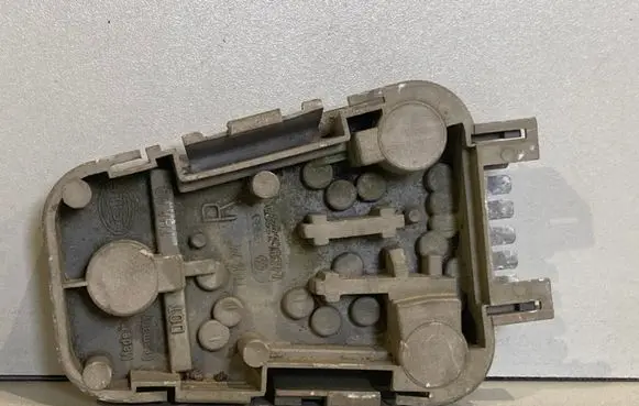 Audi Coupe Tail light bulb cover holder 443945222A