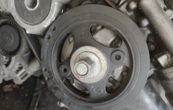 Toyota Auris 150 Crankshaft pulley