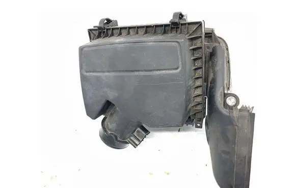 Ford Edge II Air filter box GT439C675BA