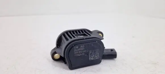 Audi SQ7 Camshaft vanos timing valve 059906048G