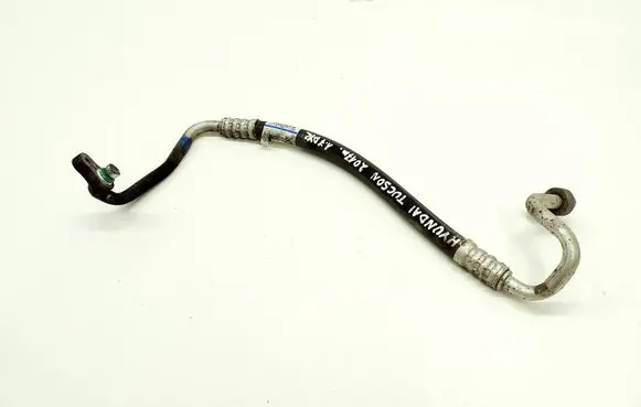 Hyundai Tucson TL Air conditioning (A/C) pipe/hose 97762F1100