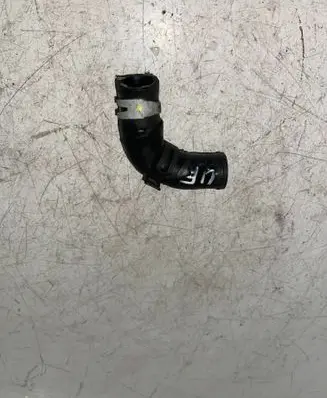 Coolant pipe/hose