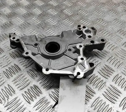 Skoda Superb B8 (3V) Timing chain cover 04E103153B