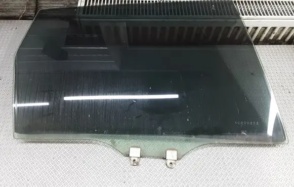 Honda Stream Rear door window glass