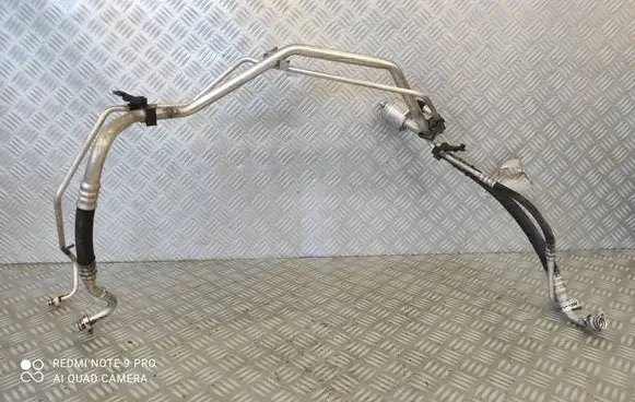 Air conditioning (A/C) pipe/hose