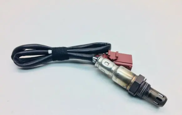 Volkswagen Golf VII Lambda probe sensor 04E906262