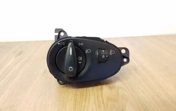 Ford Focus Light switch 98AG13A024CH