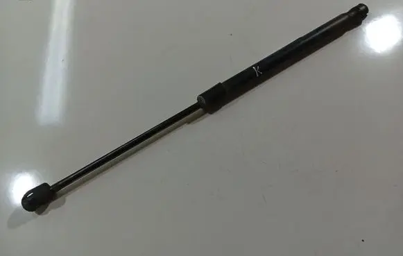 Opel Astra H Tailgate/trunk strut/damper 24463829