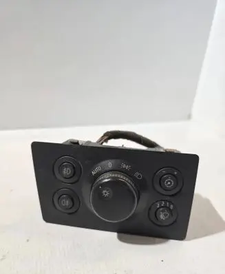 Opel Zafira B Light switch 13205868 X04060100 0320