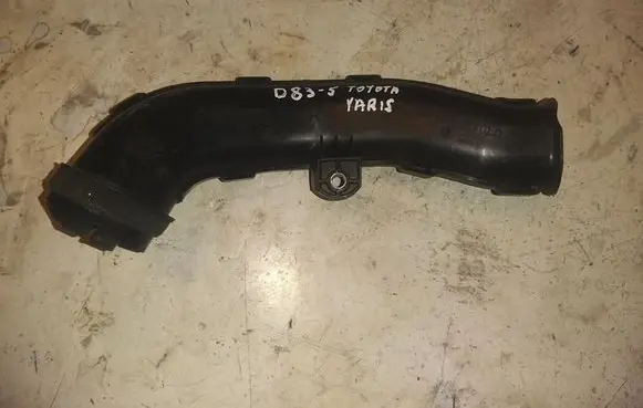 Toyota Yaris Pneumatic air compressor intake pipe/hose 177510Y050