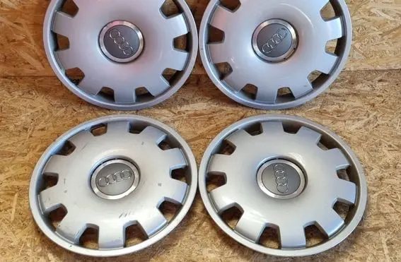 Audi A4 S4 B7 8E 8H R16 wheel hub/cap/trim 4B0601147D