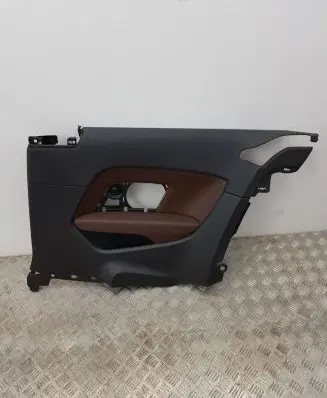 Trunk/boot side trim panel