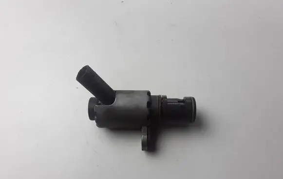 Ford Focus Camshaft H6BG6L618AB