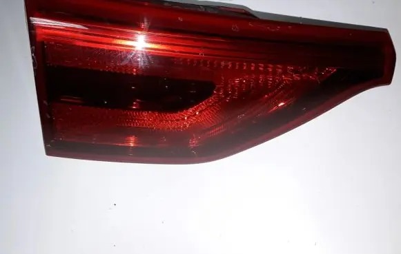 KIA Sportage Tailgate rear/tail lights 92405F10