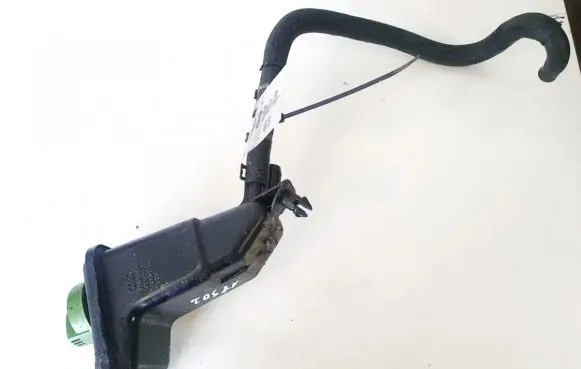 Seat Leon (1M) Power steering fluid tank/reservoir 8e0422373