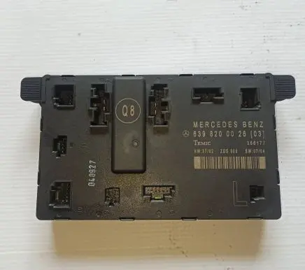 Mercedes-Benz Vito Viano W639 Door control unit/module 6398200026 356177 ZGS005