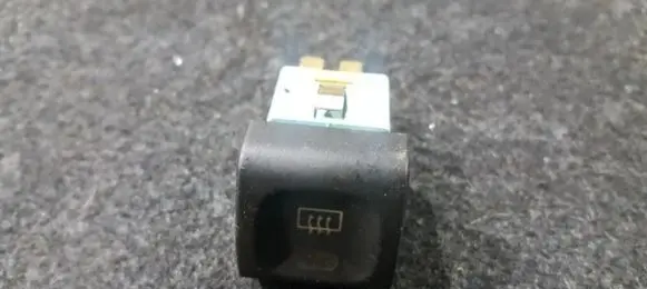 Opel Omega B1 Windscreen/window heater switch 90565720 501710