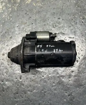 Volkswagen PASSAT B5 Starter motor