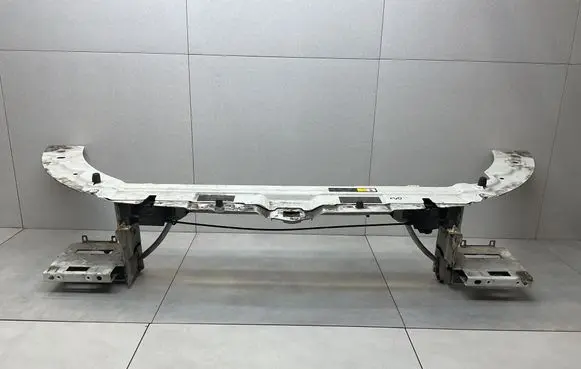 Land Rover Range Rover Evoque L538 Top upper radiator support slam panel BJ3200208