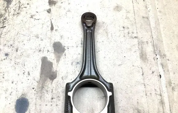 Skoda Octavia Mk2 (1Z) Connecting rod/conrod 06BH